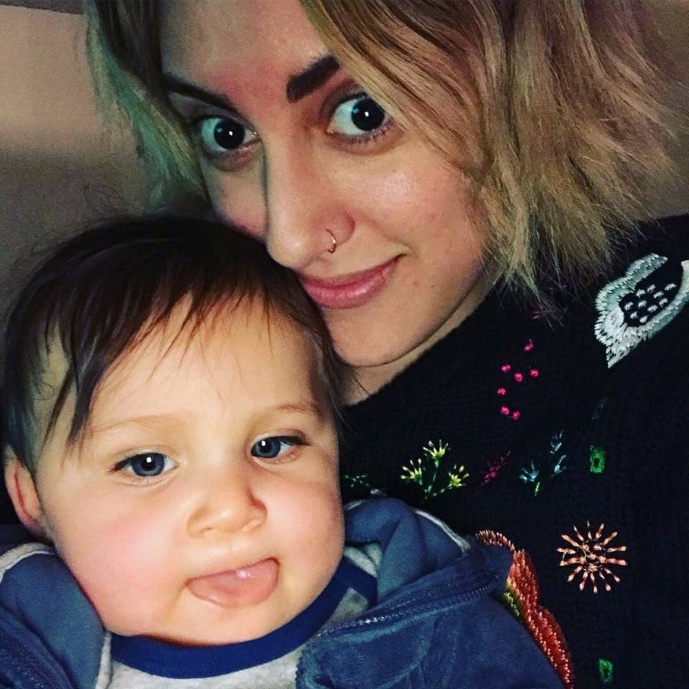 Meet your Posher, Elvia